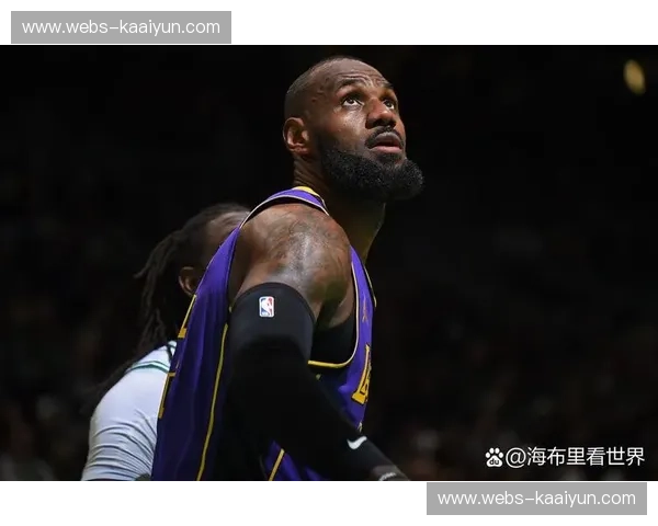 勒布朗·詹姆斯出场时间控制引关注 湖人规划其收官阶段权重